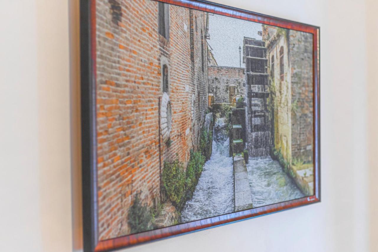 Buskovsky Mlyn 1580 Hotel Dolni Bousov Luaran gambar